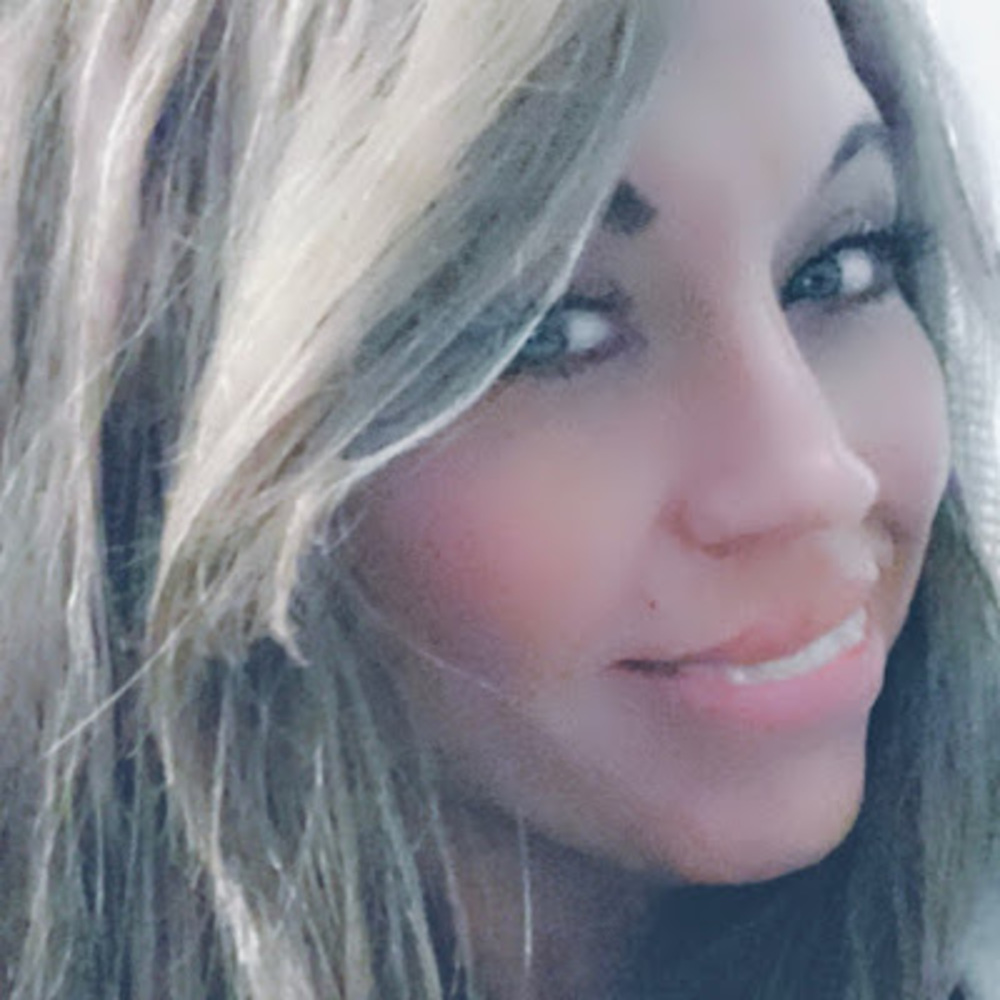 Meet your Posher, Christina